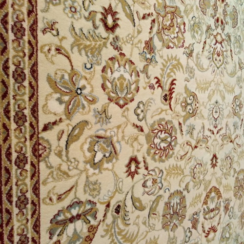 Merinos Yun wool rug 2.00x3.00 with ecru base and burgundy border