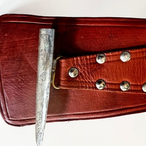 Leather belt red vintage used with metal buckle