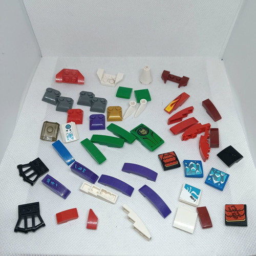 Lego authentic pieces like new, about 480, sorted by categories