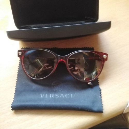 Versace women's sunglasses like new, dark burgundy frame