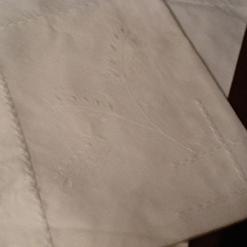 VINTAGE WHITE PILLOWCASES