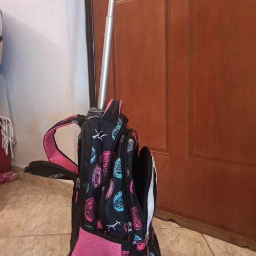 School trolley bag for girl used in very good condition