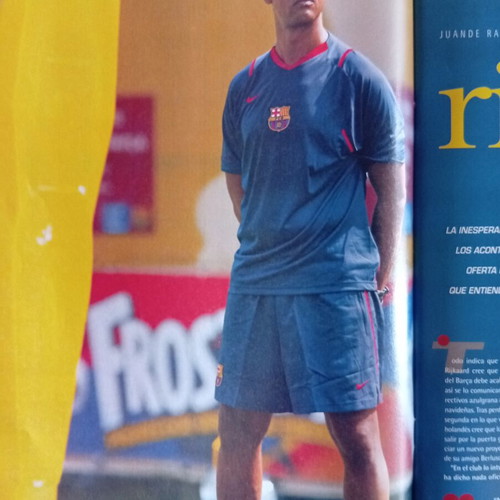 Don Balon magazine issue 25-31/12/2006 like new with Levante poster
