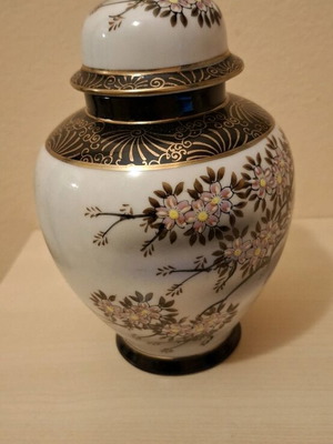 Porcelain ginger jar Japanese style like new with cherry blossom design