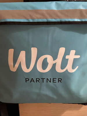 Wolt insulated delivery bag