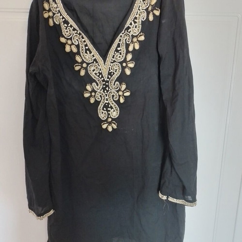 Skondras kaftan Fullah Sugah black used with minor flaws
