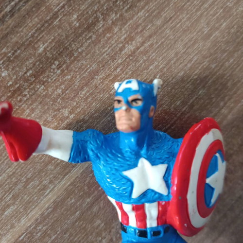 Captain America figure used 10cm with shield