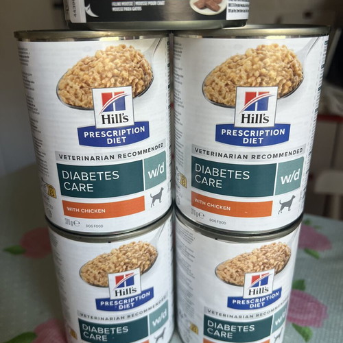 5 pcs Hill’s diabetes care w/d & proplan diabetes