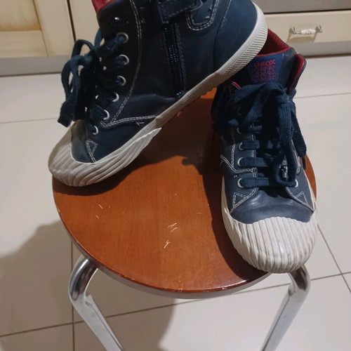 Geox children's leather ankle boots size 37 like new, blue
