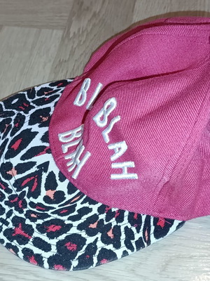 Hat like new, size L, pink