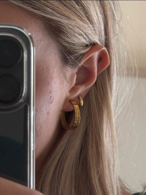 Steel gold triple hoop earrings like new, A&D