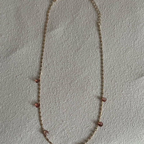 Gold plated necklace with details new, gold color