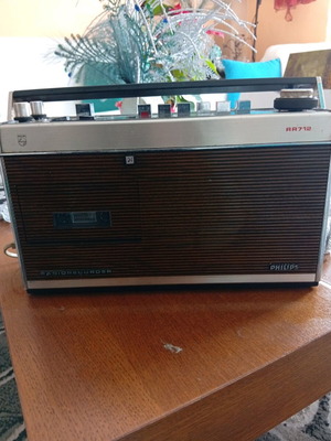 Philips RR712 automatic deluxe like new, 1970s