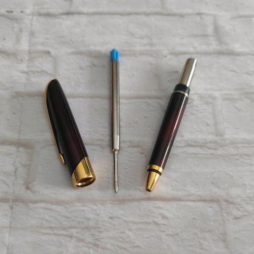 Parker Ball Pen Ellipse Red pen like new