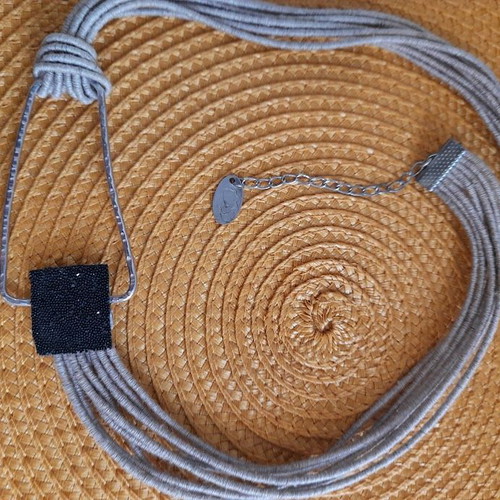 Necklace like new, large handmade, black and beige