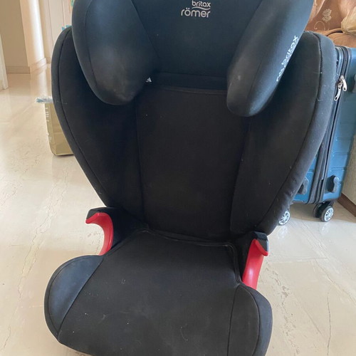 Britax Romer car seat 15-36 kg with adjustable side protection