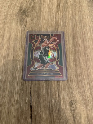 Select Panini Milos Vujanic 174/175 Prizm Concourse card like new