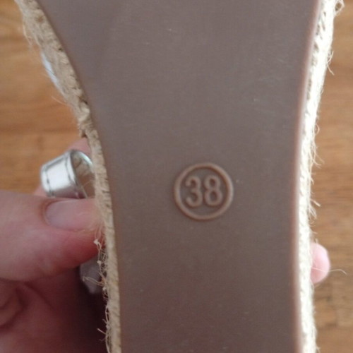 Bottega 22 silver platform espadrille shoes, size 38