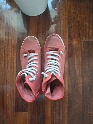 Camper πάνινο μποτάκι μεταχειρισμένο κόκκινο νούμερο 39