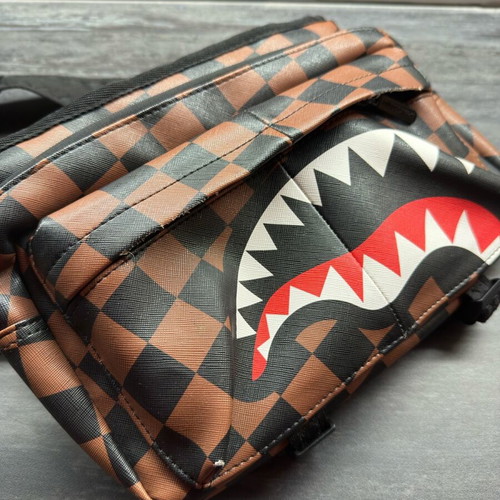 Sprayground bag like new