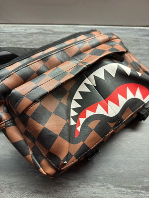 Sprayground bag like new
