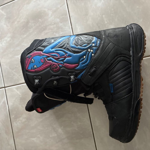 Vans snowboard boots used, size 45, waterproofed