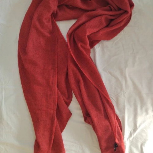 Modissimo red scarf like new