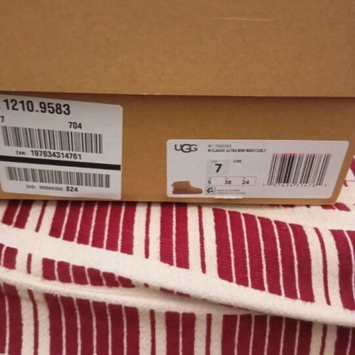 Ugg boots new, brown, size 38