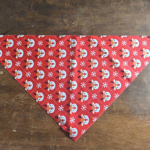 Christmas dog bandanas new, set of 7 pieces