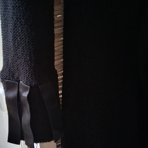 Ella vintage 90s black knitted long cardigan small, like new