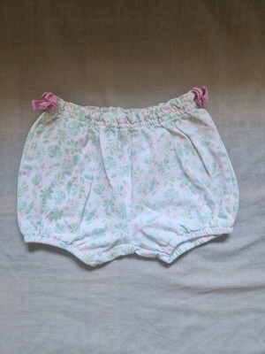 Printed shorts for 1-year-old girl like new, size 12-15 m