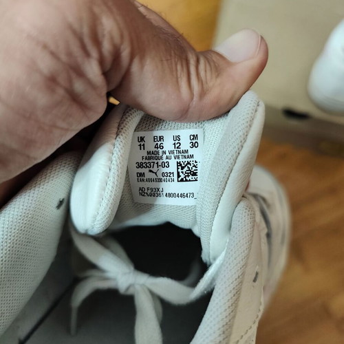 Puma sneakers size 46, white with grey detail