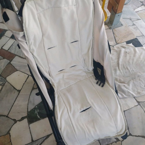 Chicco Liteway stroller used, lightweight with accessories