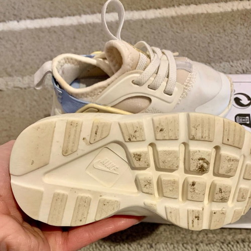 Nike Huarache Run like new for toddlers
