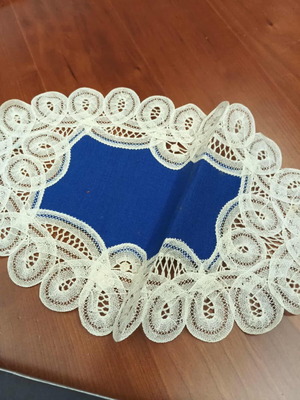 Brussels lace set of 7 pieces new
