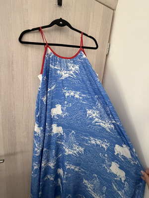 Tati dress Karavan used, one size, white and blue