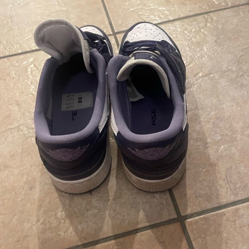 Nike Air Jordan slip-on shoes used, size 35, white with purple details