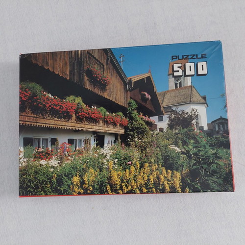 Puzzle with 500 pieces, new, houses with blooming garden