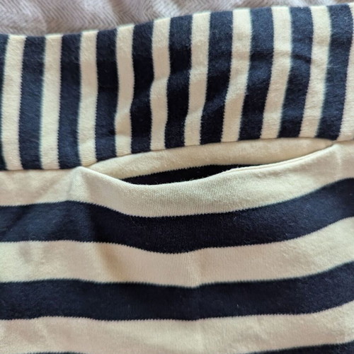 Love Moschino mini skirt used, size large, beige and black