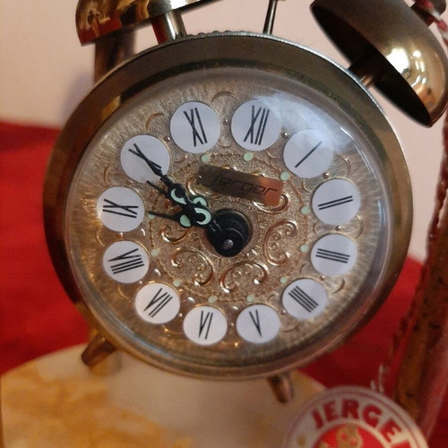 Vintage Jerger Germany table clock new, analog