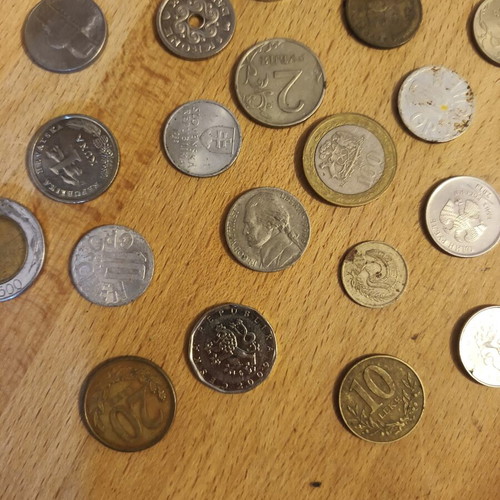 Foreign coins used, pack