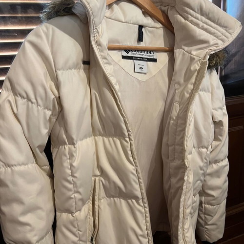 Columbia women's down jacket used in sugar color