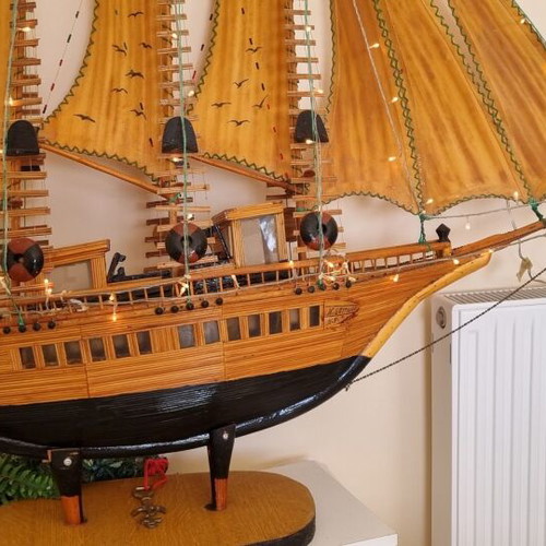 Handmade ship new 130x130cm