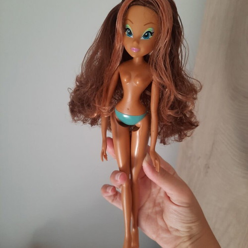 Winx Club dolls lot of 4, Witty Toys 2009 beach series