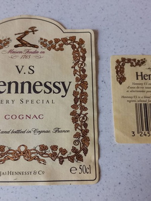 V.S. Hennessy Very Special Cognac labels used, set of 2 pieces