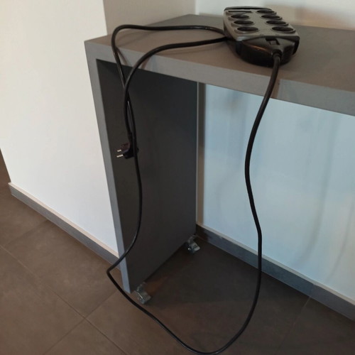 Belkin Surge Master surge protector 7 outlets with switch and 2.90 m cable like new