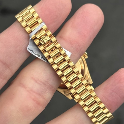 Rolex Datejust ladies 26mm 18k gold like new
