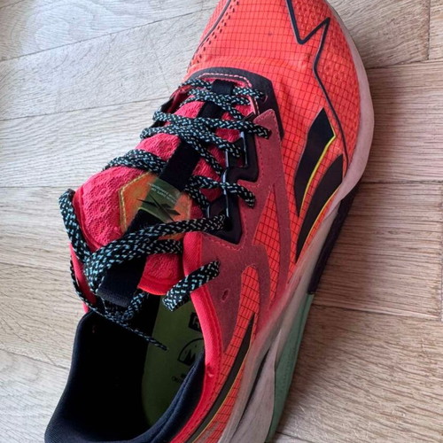 Παπούτσια Reebok αθλητικά μεταχειρισμένα, νούμερο 41, πολύχρωμα