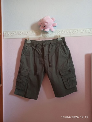 Men's cargo shorts khaki like new, size S