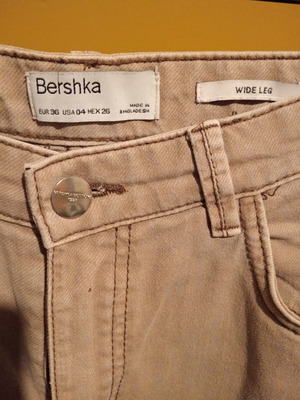 Bershka Wide Leg Pants beige size EUR 36 like new